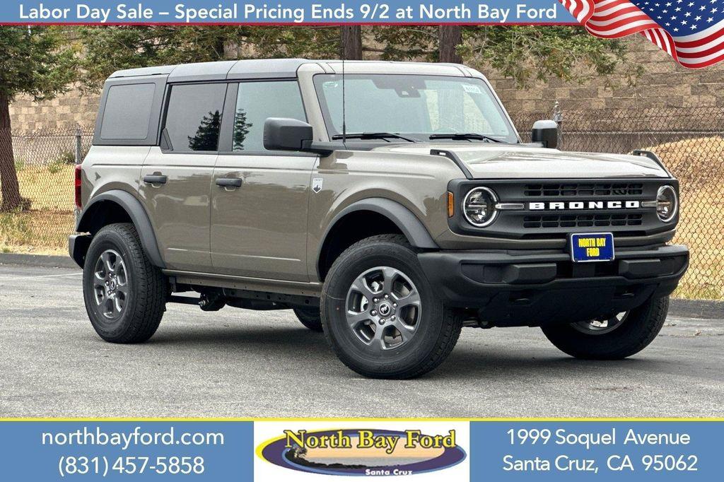 new 2025 Ford Bronco car, priced at $45,922