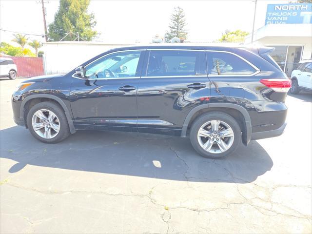 used 2018 Toyota Highlander car, priced at $28,950