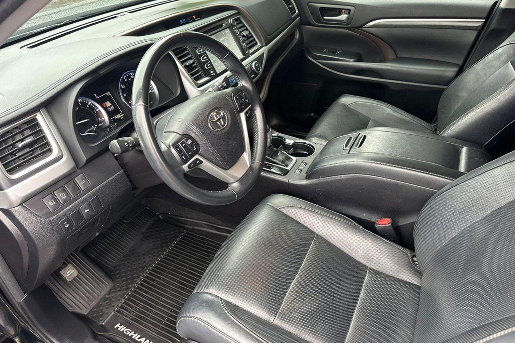 used 2018 Toyota Highlander car, priced at $27,500