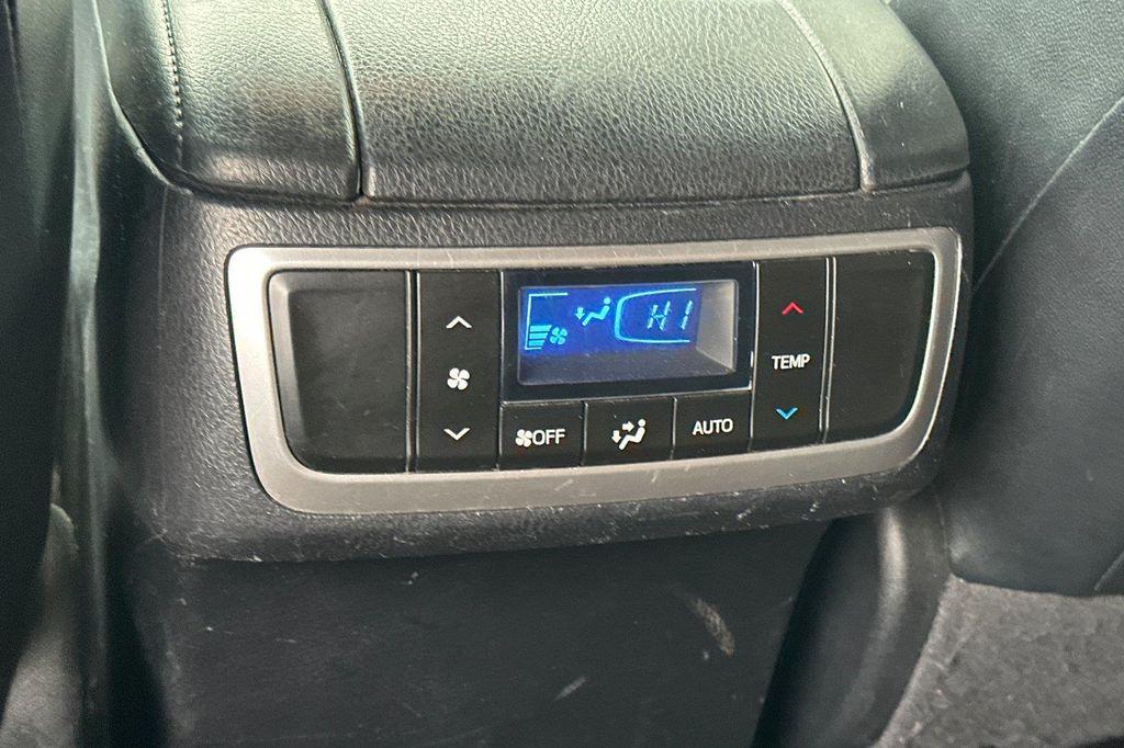 used 2018 Toyota Highlander car, priced at $27,500