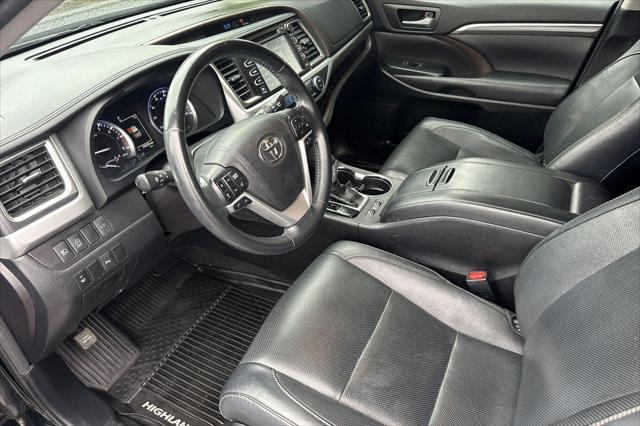 used 2018 Toyota Highlander car, priced at $27,500