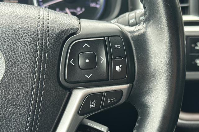 used 2018 Toyota Highlander car, priced at $27,500