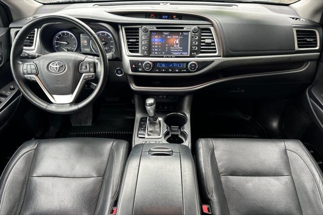 used 2018 Toyota Highlander car, priced at $27,500