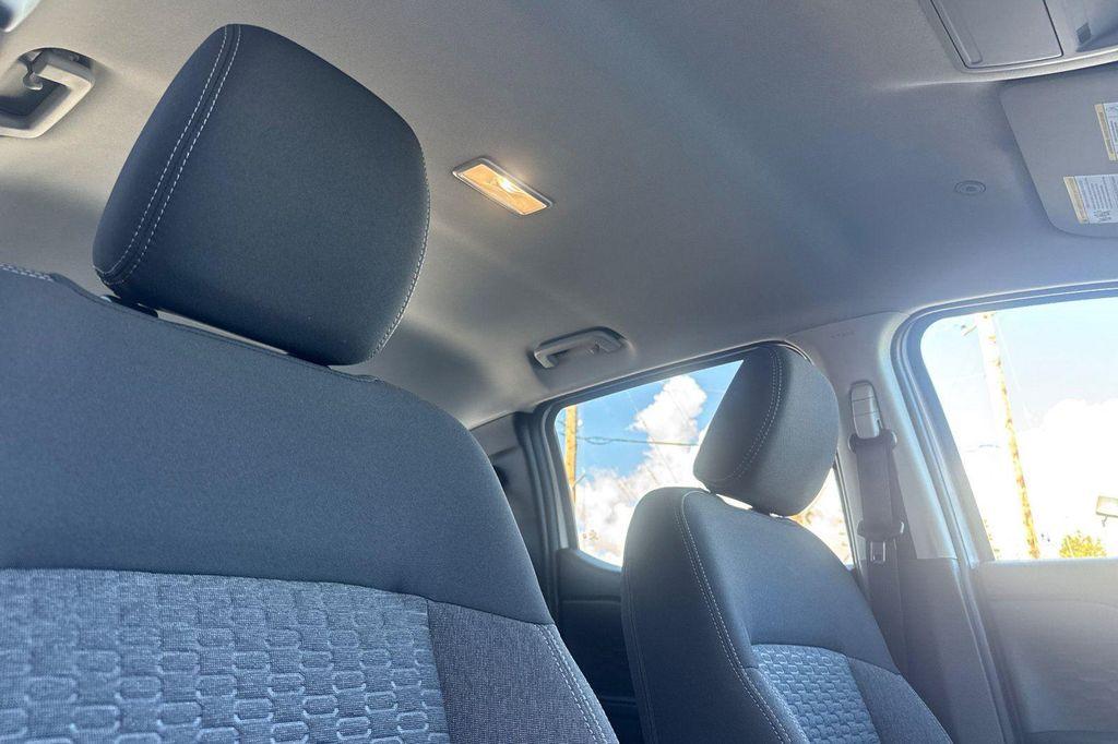 new 2025 Ford Ranger car, priced at $35,450