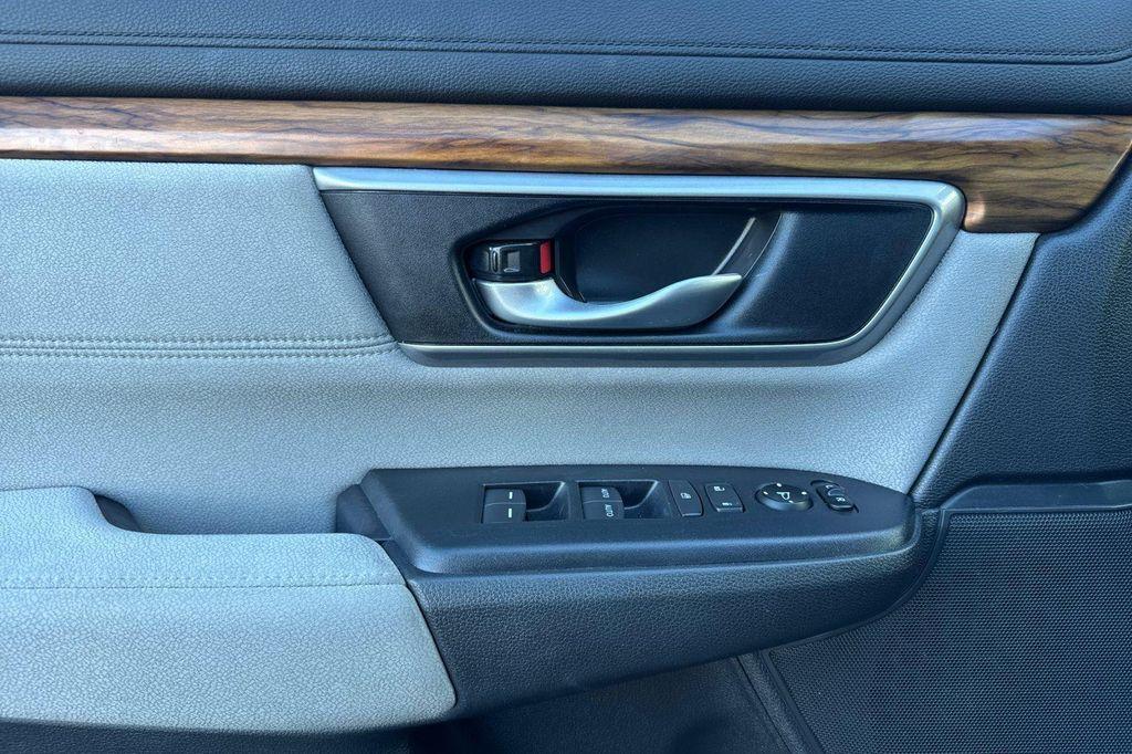 used 2019 Honda CR-V car, priced at $21,680