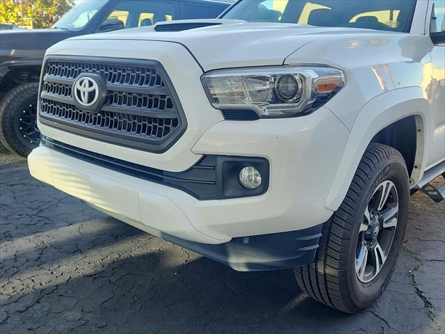 used 2016 Toyota Tacoma car, priced at $31,500