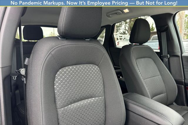 new 2024 Ford Escape car, priced at $30,000