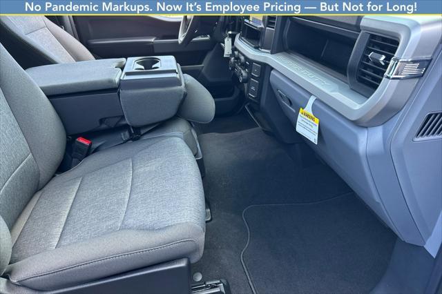 new 2025 Ford F-250 car, priced at $59,820