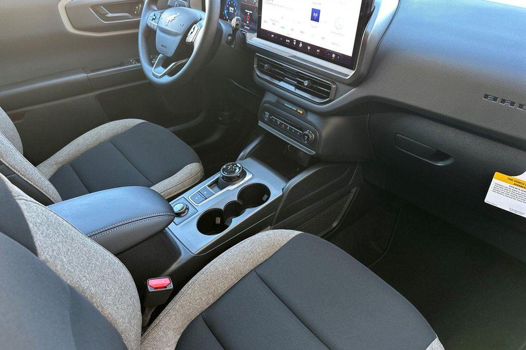 new 2025 Ford Bronco Sport car, priced at $32,651