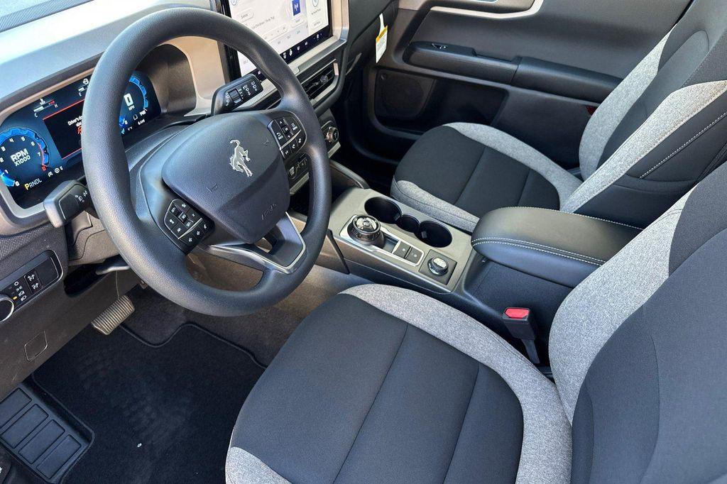 new 2025 Ford Bronco Sport car, priced at $32,651