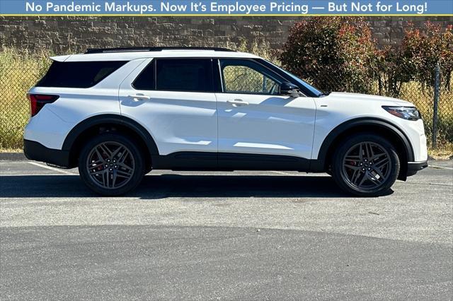 new 2025 Ford Explorer car, priced at $51,935