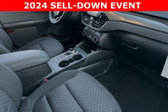 new 2025 Ford Escape car, priced at $29,000