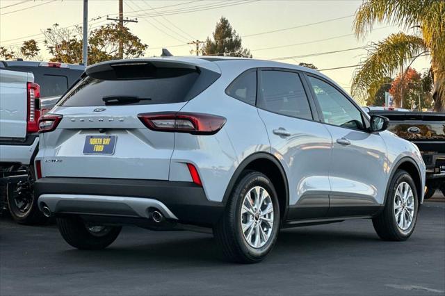 new 2025 Ford Escape car, priced at $30,580