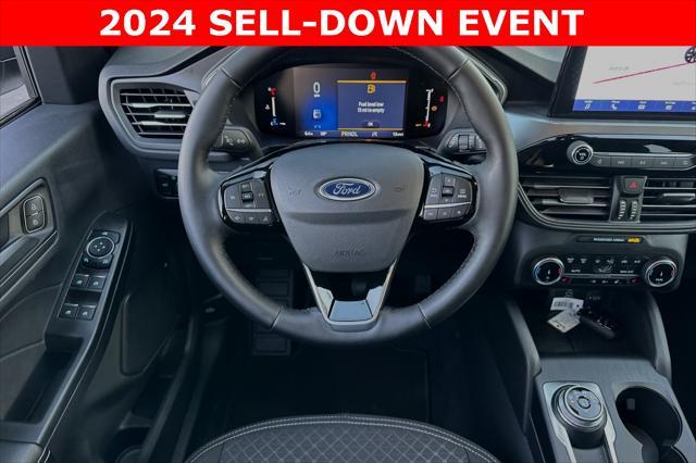 new 2025 Ford Escape car, priced at $29,000