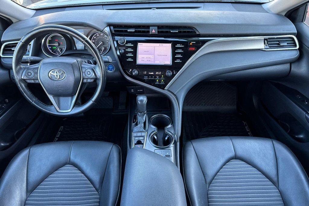used 2018 Toyota Camry Hybrid car, priced at $21,195