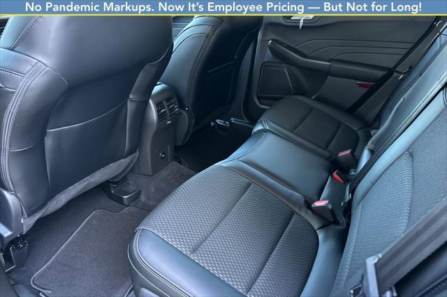 new 2025 Ford Escape PHEV car, priced at $35,895