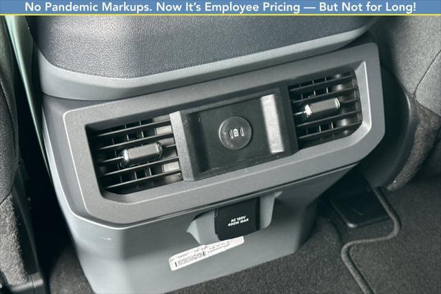 new 2025 Ford F-250 car, priced at $58,827