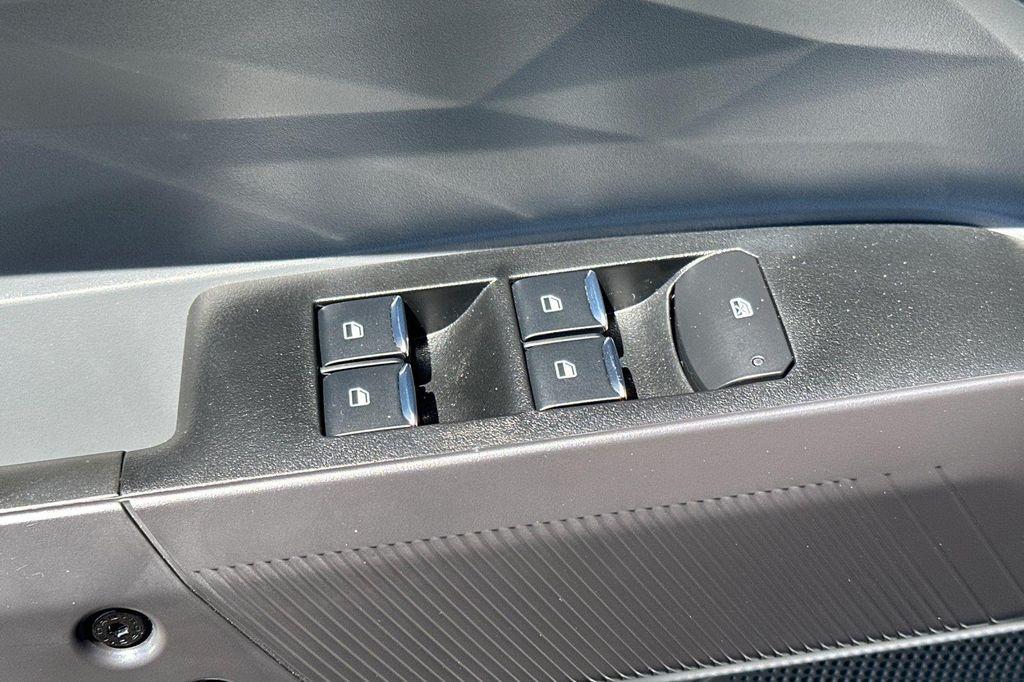 new 2025 Ford Maverick car, priced at $29,635