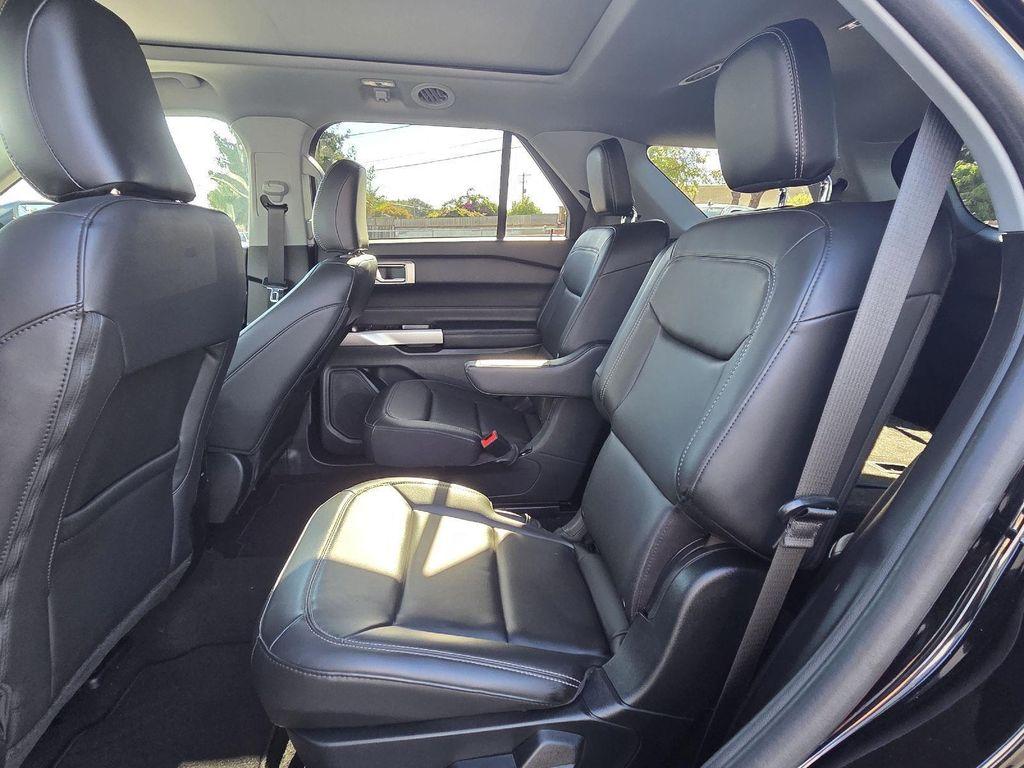 used 2023 Ford Explorer car