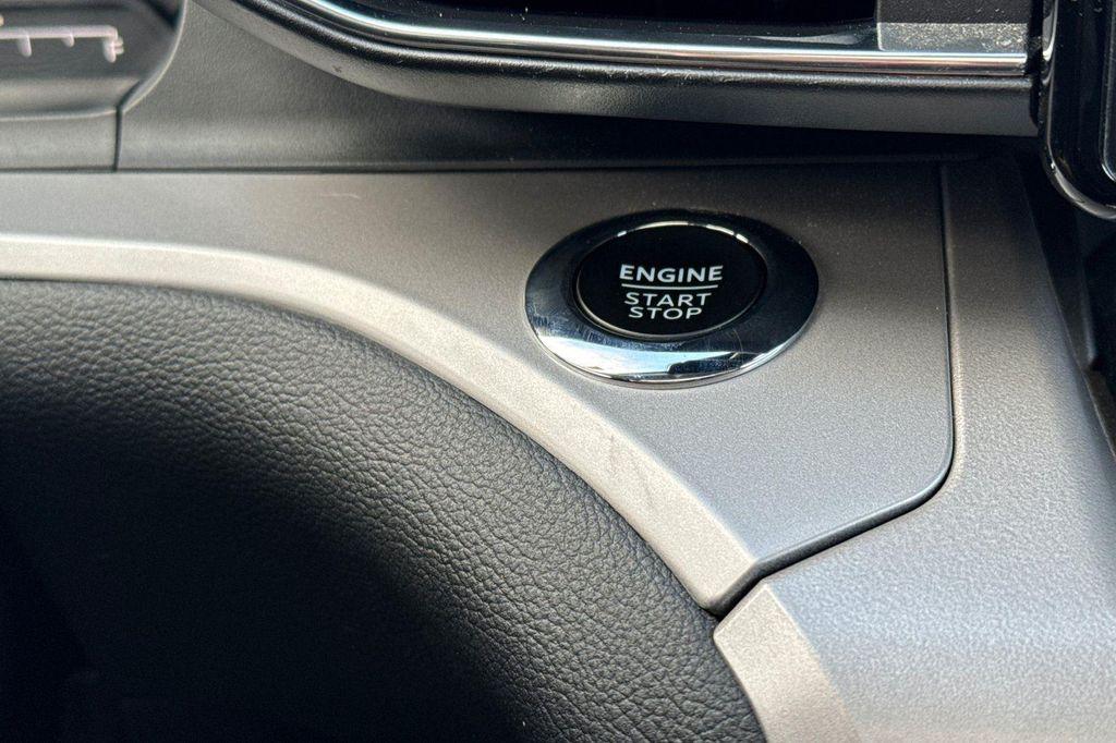 used 2023 Ford Explorer car, priced at $33,650