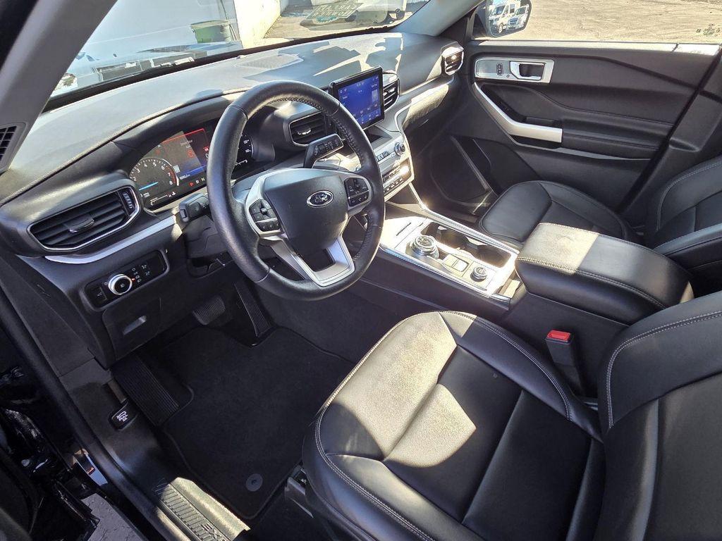 used 2023 Ford Explorer car