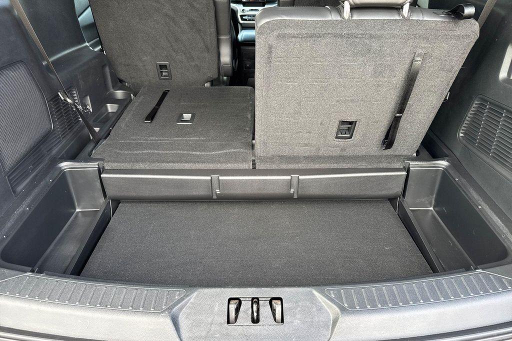 used 2023 Ford Explorer car, priced at $33,650