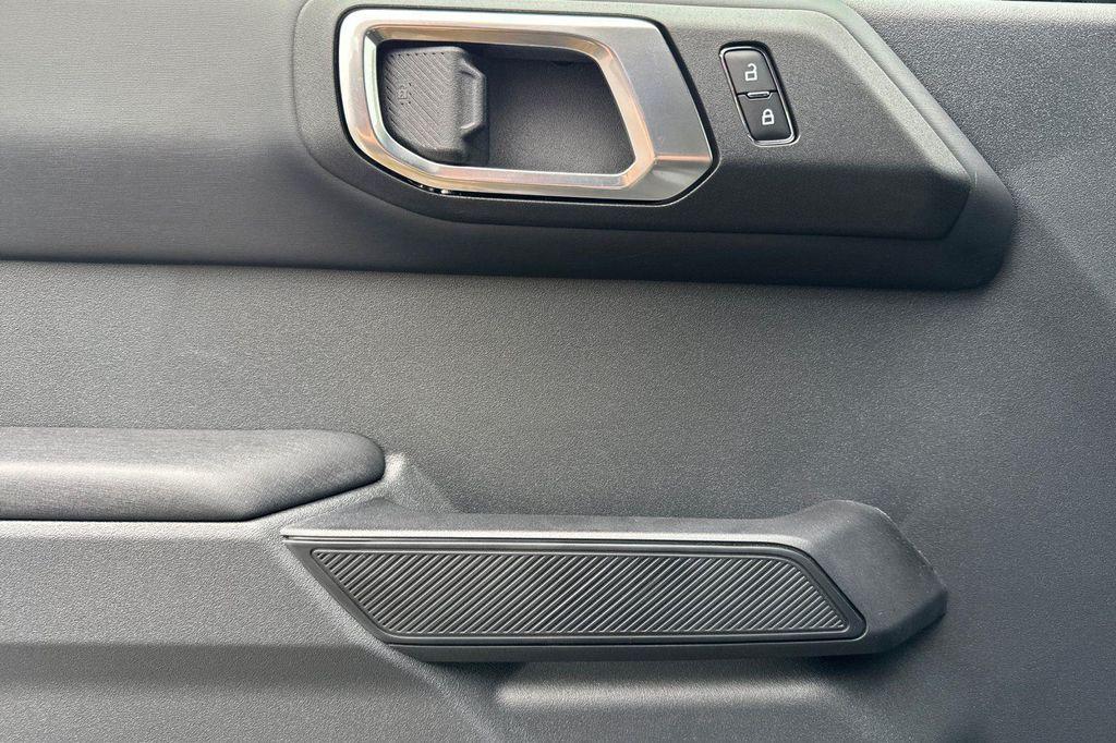 new 2025 Ford Bronco car, priced at $56,290