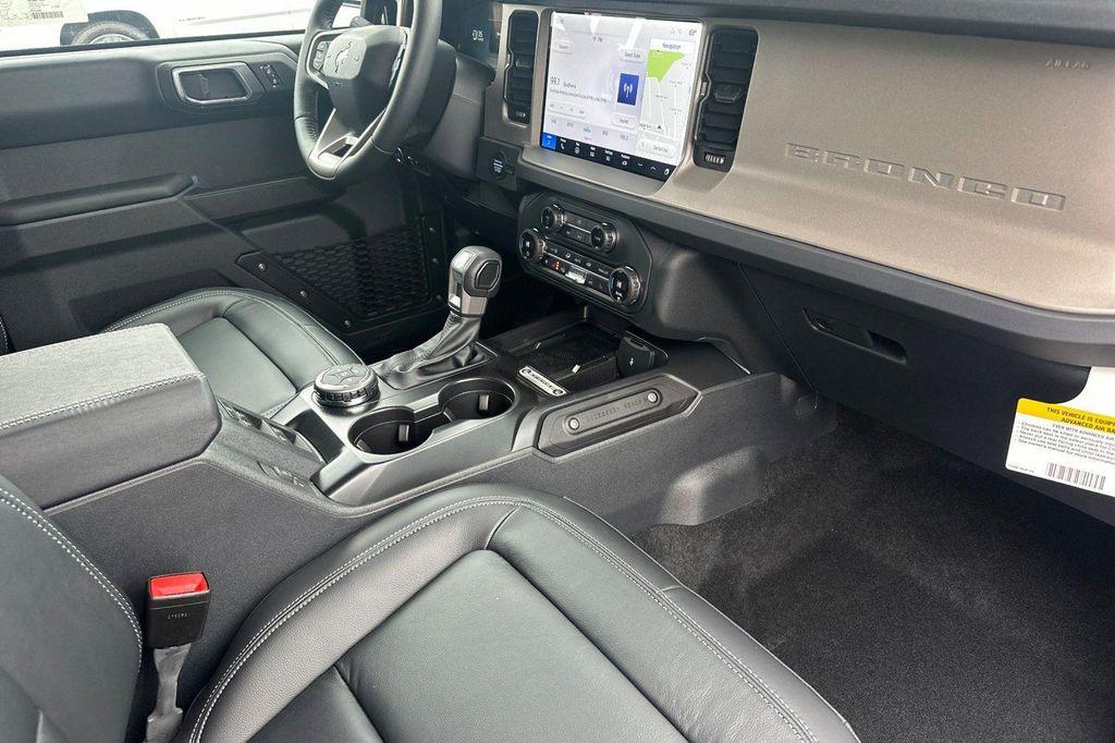 new 2025 Ford Bronco car, priced at $51,426