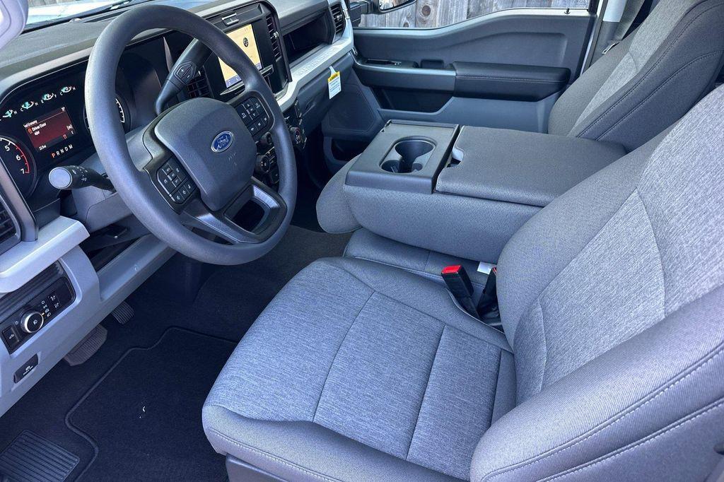 new 2025 Ford F-250 car, priced at $57,732