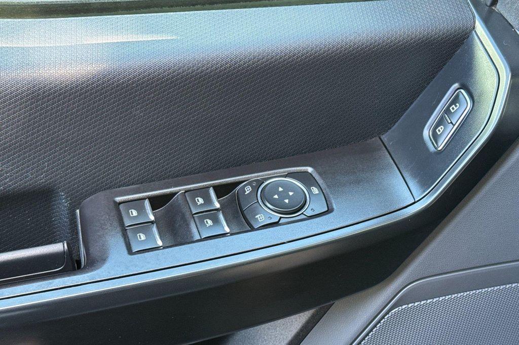 used 2021 Ford F-150 car, priced at $32,400