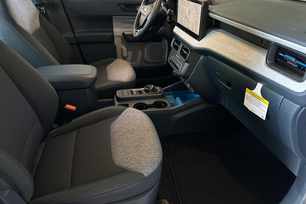 new 2025 Ford Maverick car, priced at $35,402