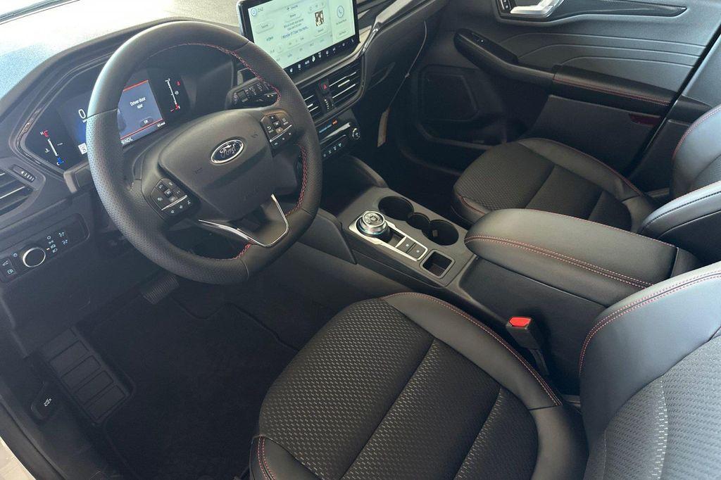 new 2025 Ford Escape car, priced at $36,014