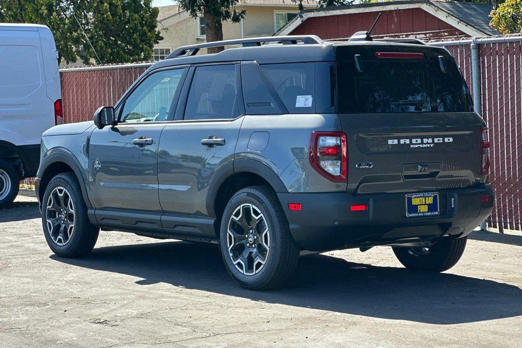 new 2025 Ford Bronco Sport car, priced at $37,393