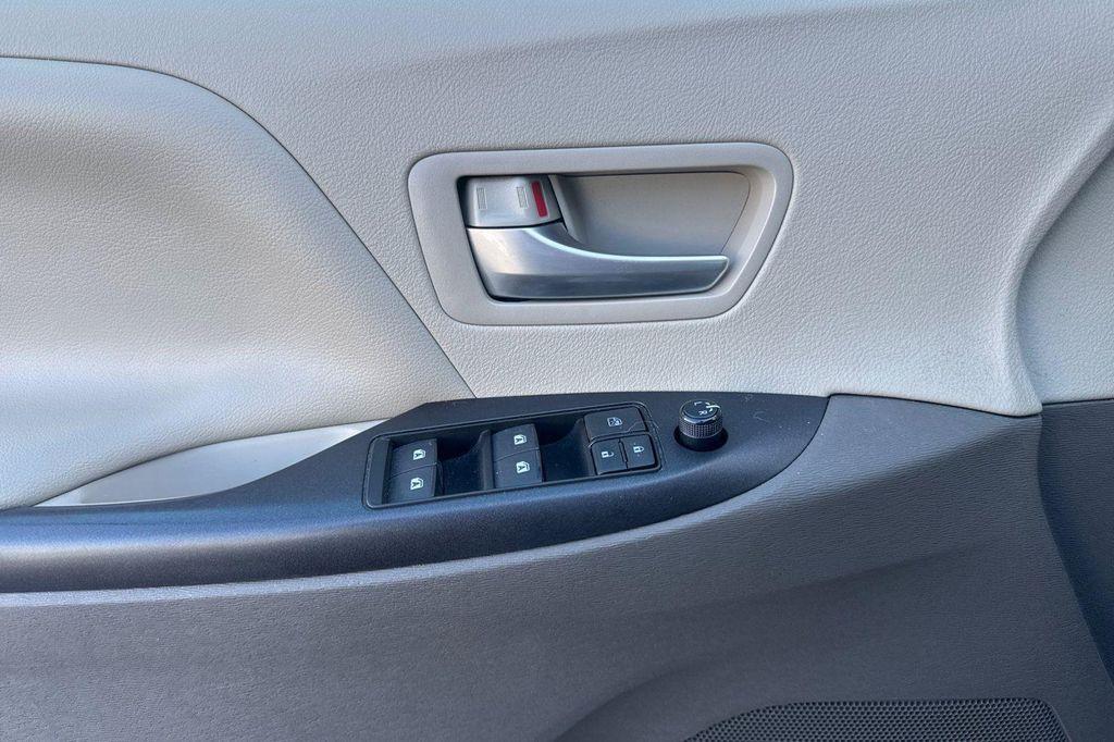 used 2017 Toyota Sienna car, priced at $18,125