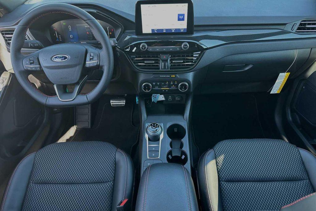 new 2024 Ford Escape car, priced at $32,000