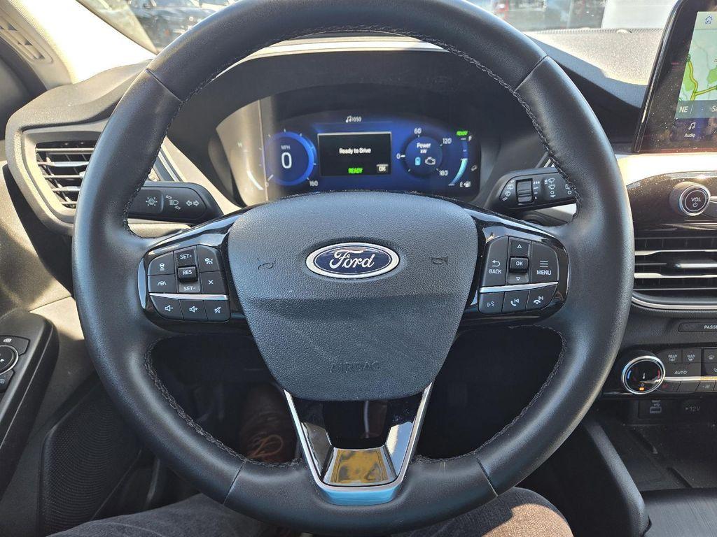 used 2022 Ford Escape car, priced at $21,000