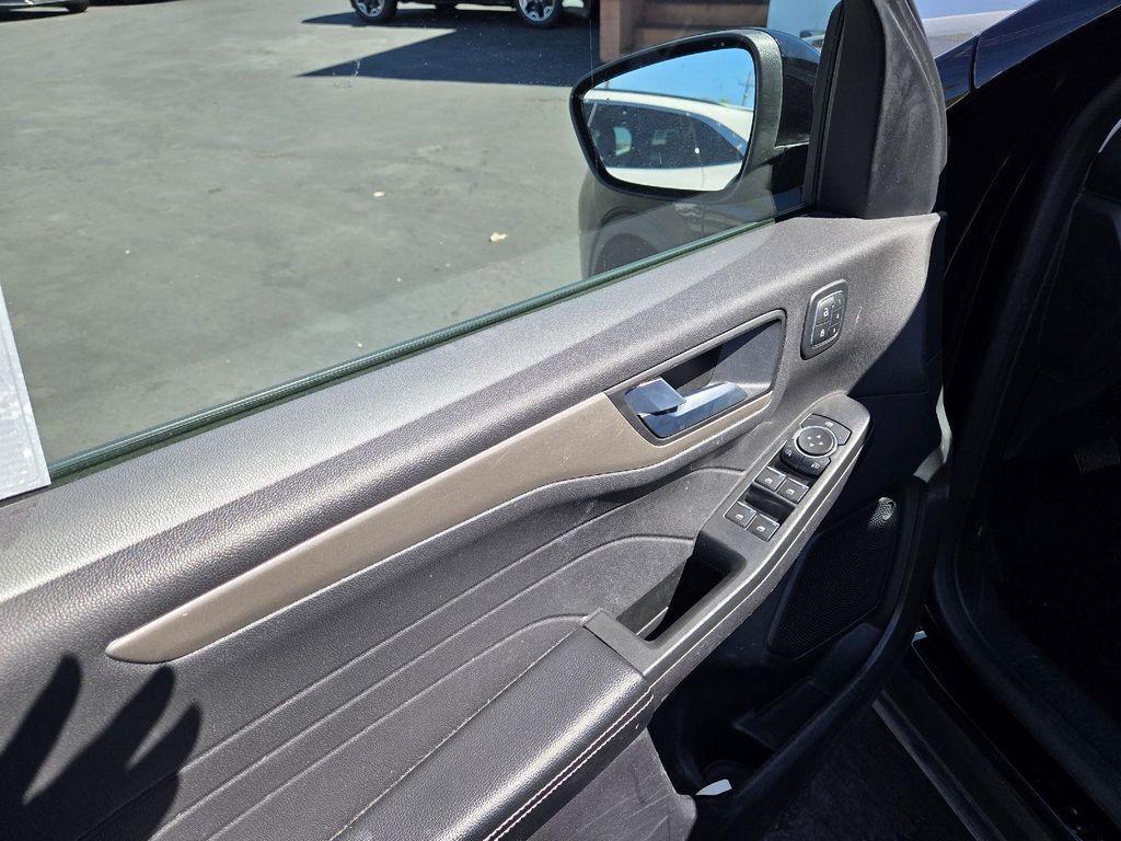 used 2022 Ford Escape car, priced at $21,000