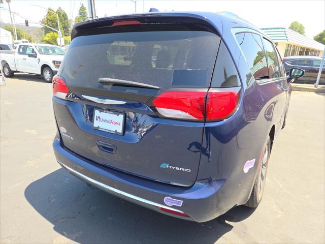 used 2018 Chrysler Pacifica Hybrid car, priced at $23,040