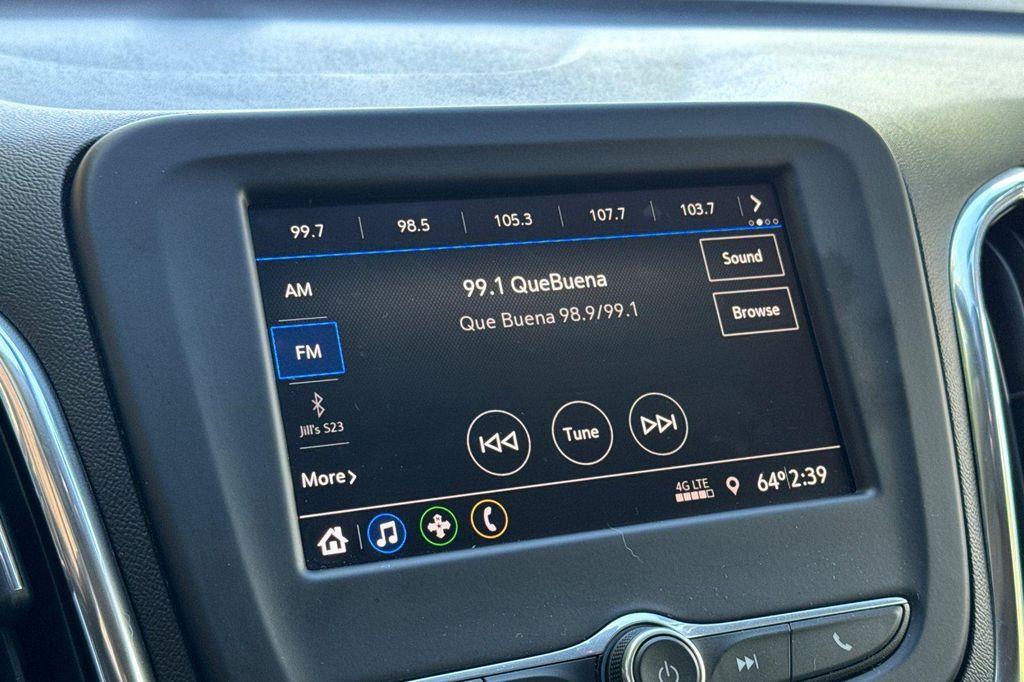 used 2020 Chevrolet Equinox car, priced at $15,300