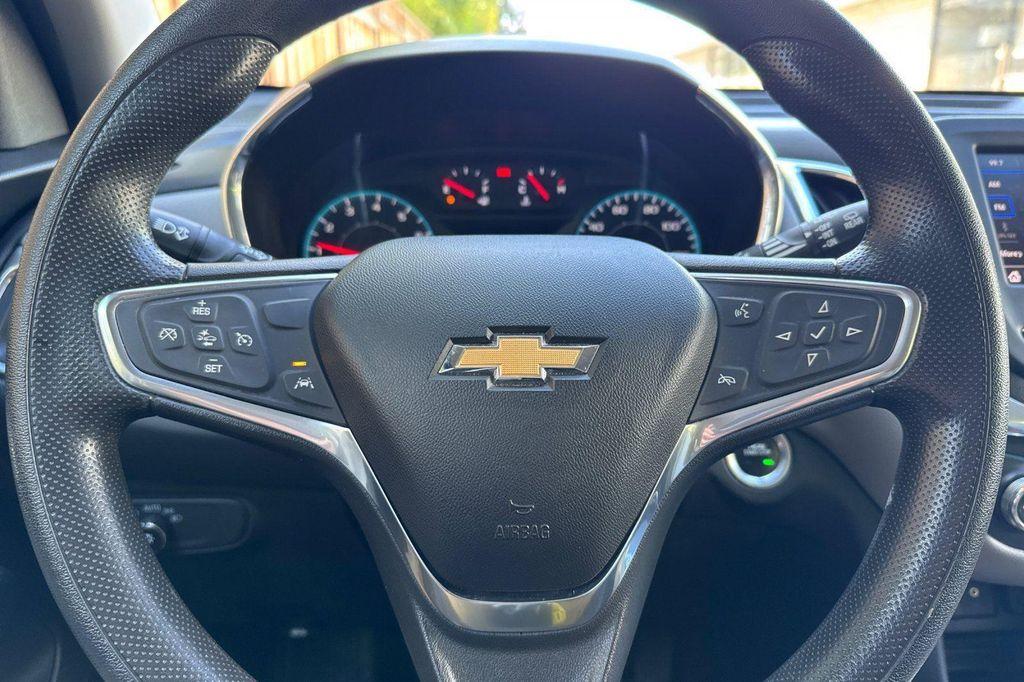 used 2020 Chevrolet Equinox car, priced at $15,300