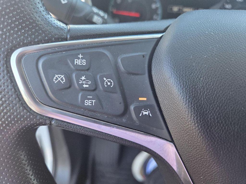 used 2020 Chevrolet Equinox car, priced at $17,000