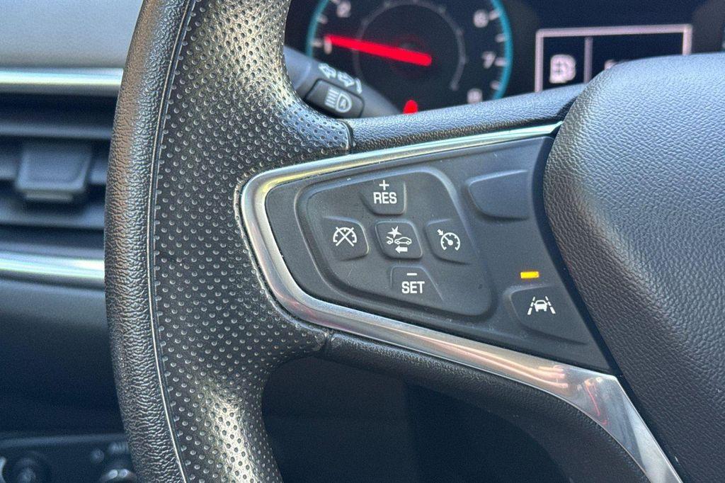 used 2020 Chevrolet Equinox car, priced at $15,300