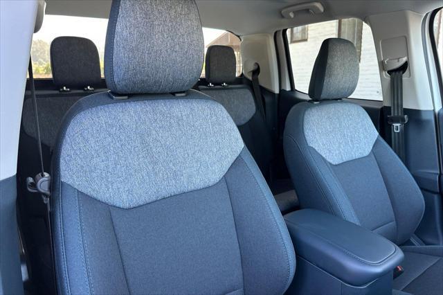new 2025 Ford Maverick car, priced at $32,085