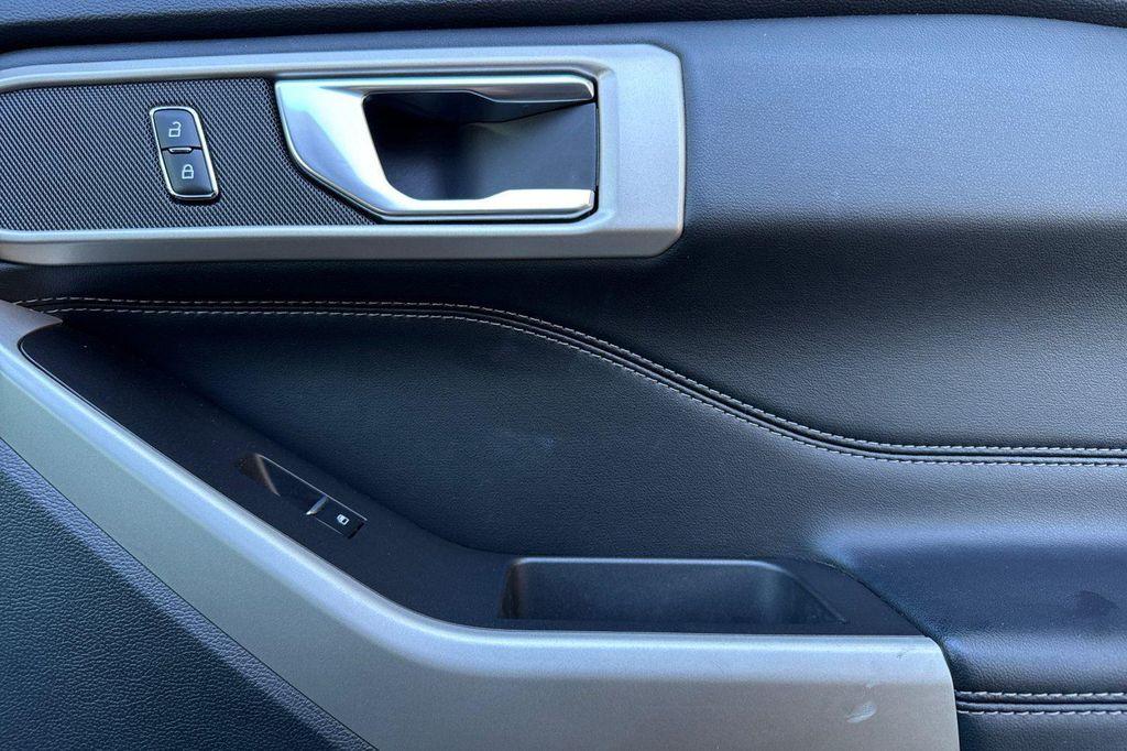 used 2023 Ford Explorer car, priced at $31,100