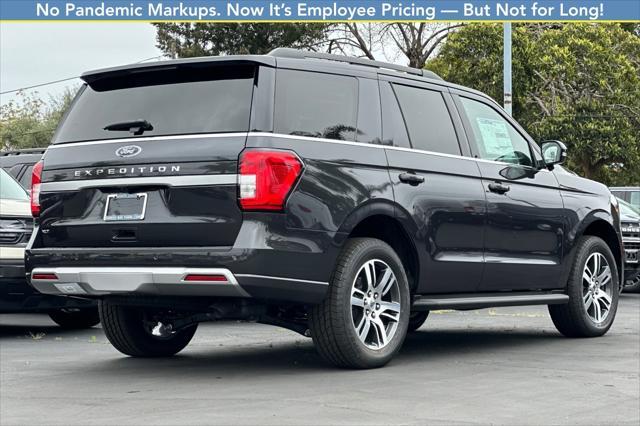 new 2024 Ford Expedition car, priced at $65,000