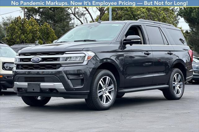 new 2024 Ford Expedition car, priced at $65,000