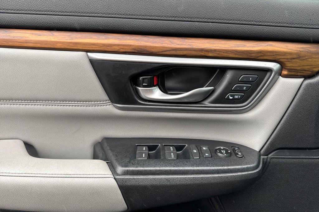 used 2019 Honda CR-V car, priced at $22,485