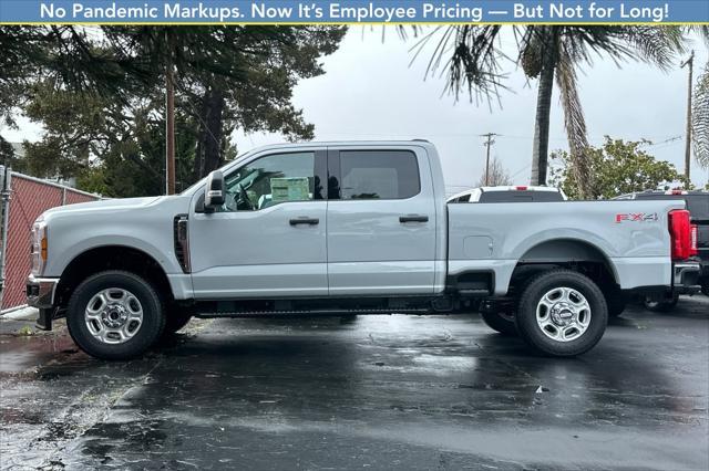 new 2025 Ford F-250 car, priced at $58,827