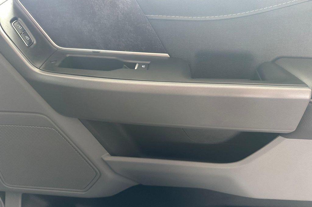 new 2025 Ford F-150 Lightning car, priced at $65,515