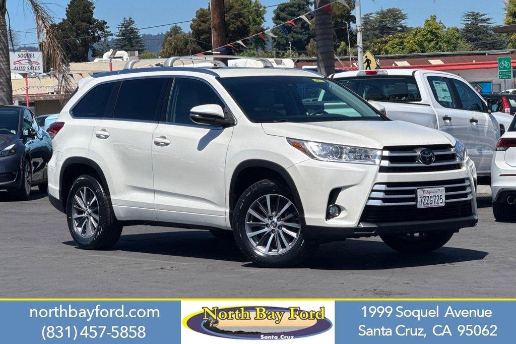 used 2017 Toyota Highlander car, priced at $24,375